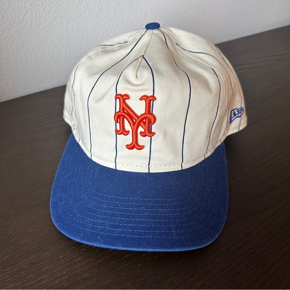 New Era Mets Pin Stripe Snapback Hat Urban Outfitters